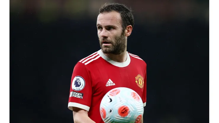 Juan Mata terminó su contrato con Manchester United en junio