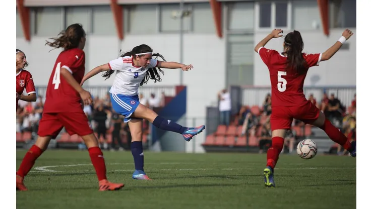 La Roja fem sub 15 derrota por penales a Serbia en amistoso