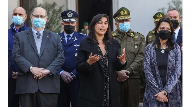 La ministra Izkia Siches lideró la cita de seguridad en La Moneda.