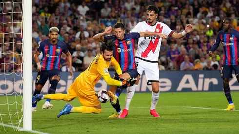 Rayo Vallecano amargó el estreno del súper Barcelona de Xavi