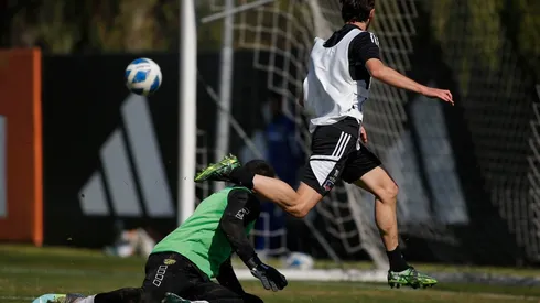 Marco Rojas viene de marcar en amistoso ante Barnechea.