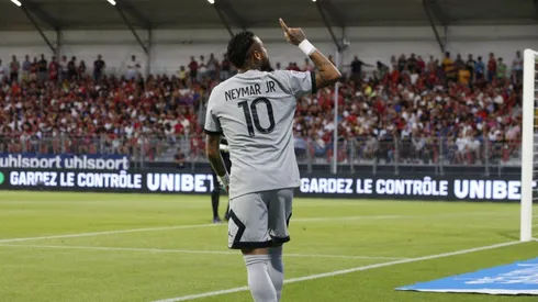 Neymar anotó un gol y repartió tres asistencias en el partido pasado