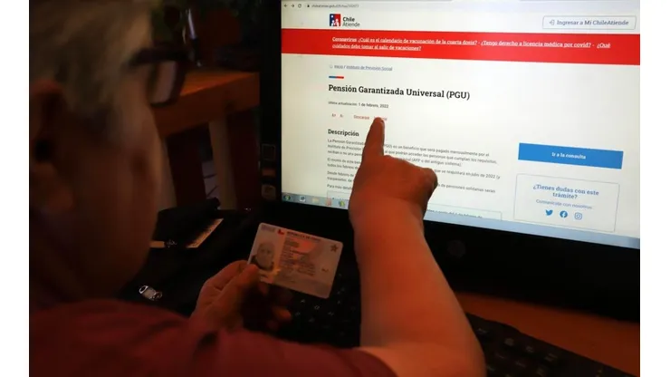 ¿Quiénes pueden postular a la PGU en agosto?