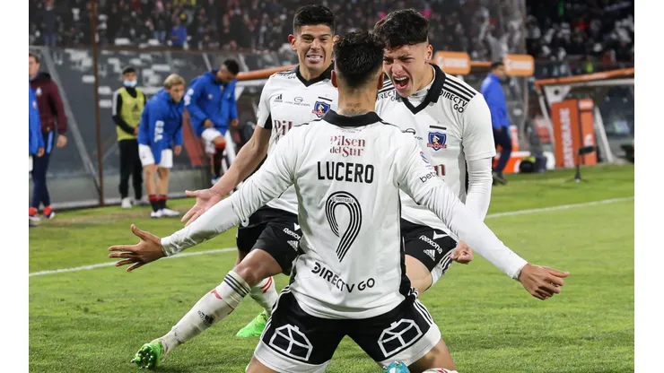 Colo Colo venció a Antofagasta y se despega en su lucha por ser campeón.