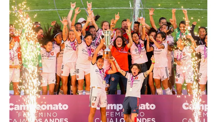Los hinchas deberán nombrar el trofeo del Campeonato Femenino.
