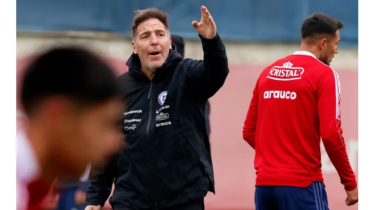 Eduardo Berizzo volverá a dirigir formalmente a la selección chilena en septiembre, cuando se enfrente con Marruecos y Qatar en Europa
