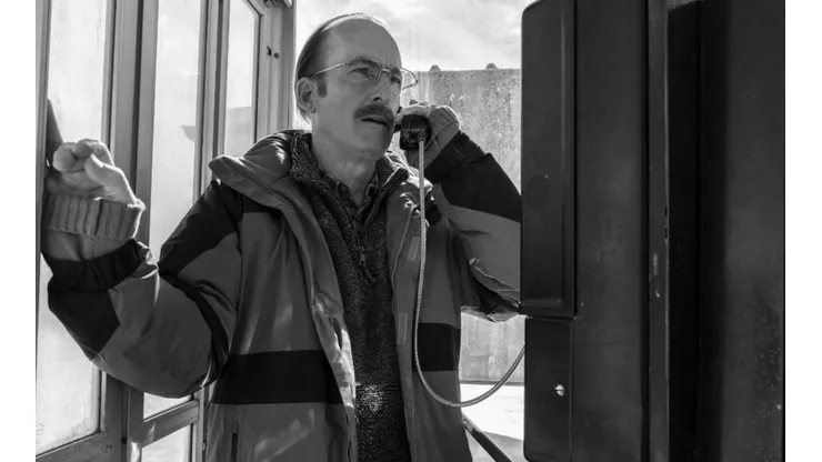 Gene tuvo una llamada que cambió su destino en el presente.