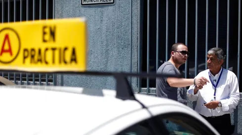 ¿Qué edad debo de tener para obtener la licencia de conducir?