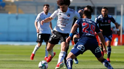 Colo Colo espera el Superclásico con el liderato asegurado de cara al choque con Universidad de Chile