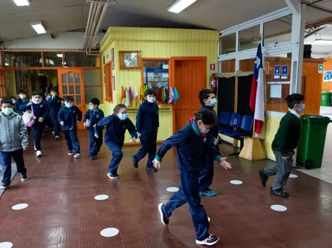 ¿Qué es el Bono por Asistencia Escolar, cómo se postula y quiénes son beneficiarios?