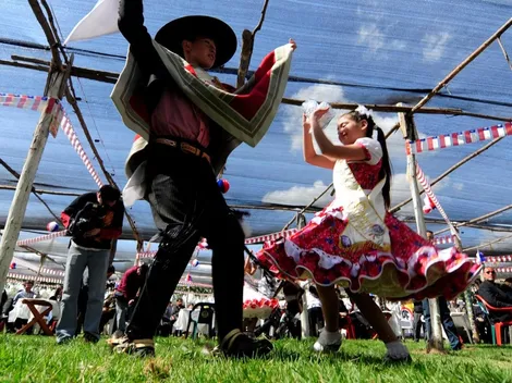 ¿Cuándo se paga el Aguinaldo de Fiestas Patrias y cuáles son los requisitos?
