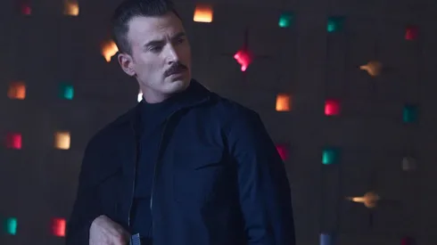 Chris Evans como Lloyd Hansen en The Gray Man, de Netflix.