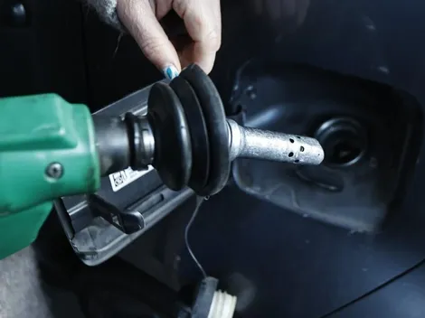 ¿A cuánto subió el precio de las bencinas hoy?