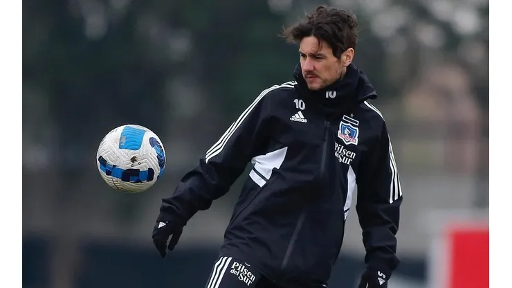 Marco Rojas se pone a tono en Colo Colo