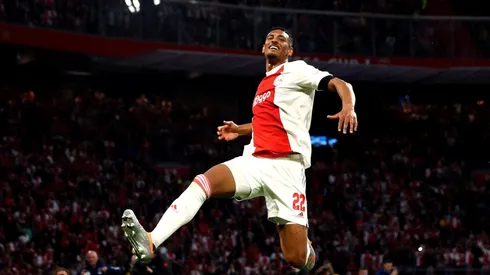 El ex Ajax habló tras su diagnóstico