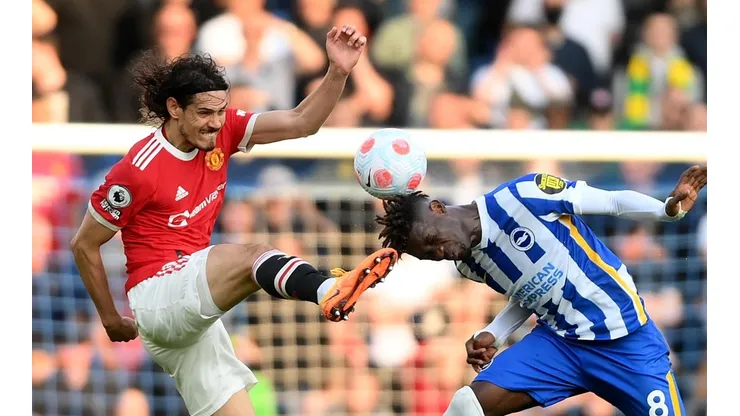 Edinson Cavani viene de jugar en el Manchester United