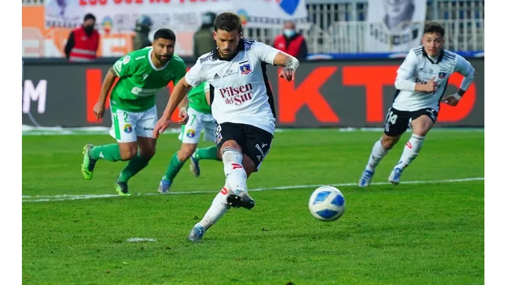 Colo Colo derrotó a Audax Italiano con agónico penal en los descuentos.