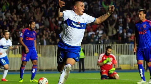 Nico Castillo se acerca a Universidad Católica.