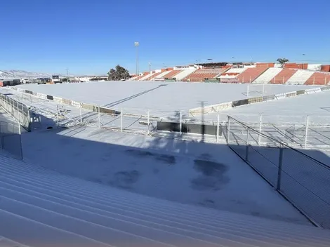 El Cobre bajo la nieve a horas del duelo de Cobresal y La Calera
