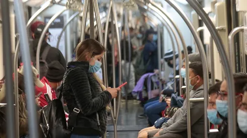 Metro de Santiago abrirá sus puertas a las 8:00 am este sábado 16 de julio festivo.