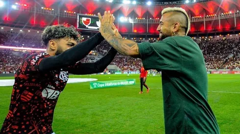 Gabigol ya quiere romperla junto al Mengão y el equipo de lujo que armaron, con el Rey Arturo como emblema.