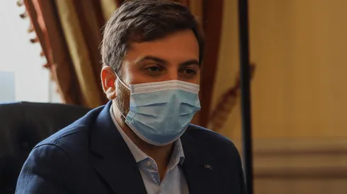 Diputado Soto pide nuevo Acuerdo por la Paz y Nueva Constitución 2.0