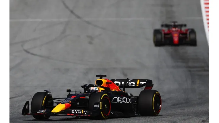 Max Verstappen siguió liderando en casa y se quedó con la carrera sprint de este sábado en Red Bull Ring.