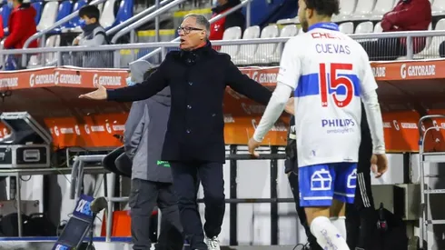 Cuevas salió lesionado ante Sao Paulo