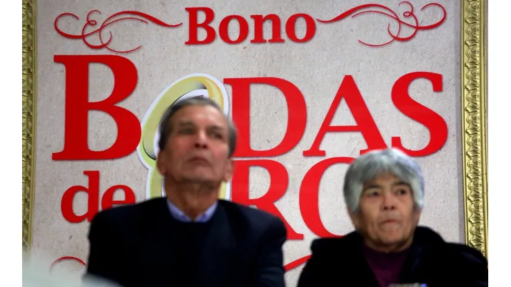 ¿Cómo se postula al Bono Bodas de Oro y qué requisitos tiene?