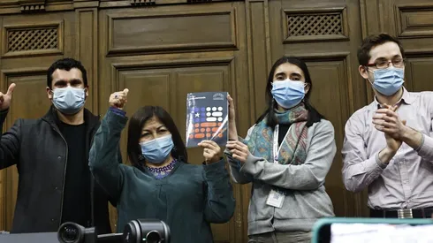 ¿Cuándo se entrega el proyecto final de nueva Constitución?