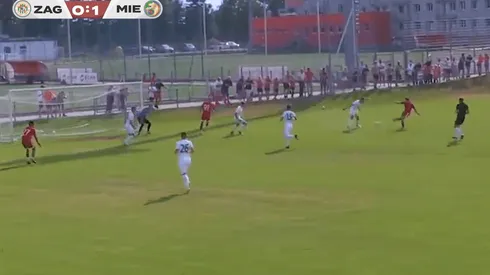 Ángelo asistió y marcó en Polonia