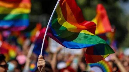 ¿Qué significan los colores de la bandera LGTB y qué representan estas siglas?