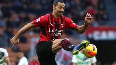 Zlatan Ibrahimovic no quiere retirarse y busca volver a las canchas