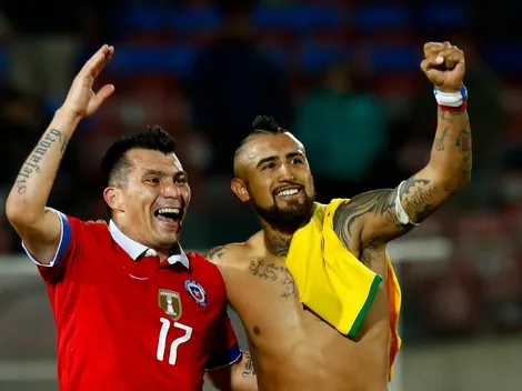 "Medel le dijo a Riquelme que Vidal se muere por jugar en Boca"