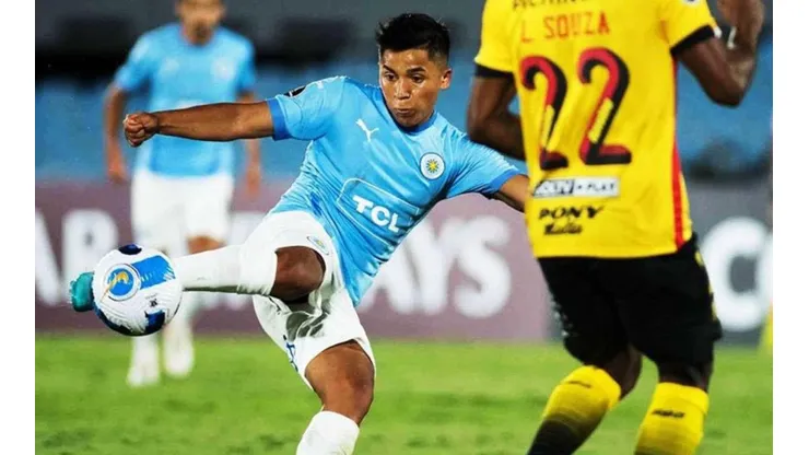 Marcelo Allende con la camiseta del City Torque