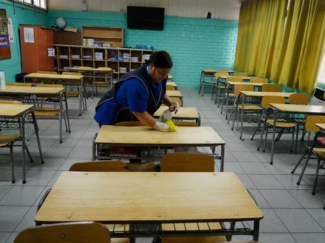 Gobierno adelanta vacaciones de invierno por brotes de virus respiratorios