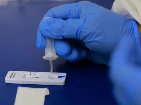 ¿Se puede tener licencia si doy positivo de Covid con un test de antígenos?