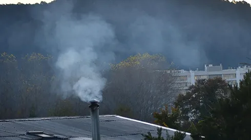 ¿Cuáles son las restricciones de la preemergencia ambiental?