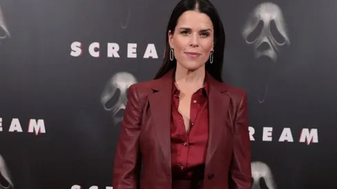 Neve Campbell en la premiere de Scream 5.