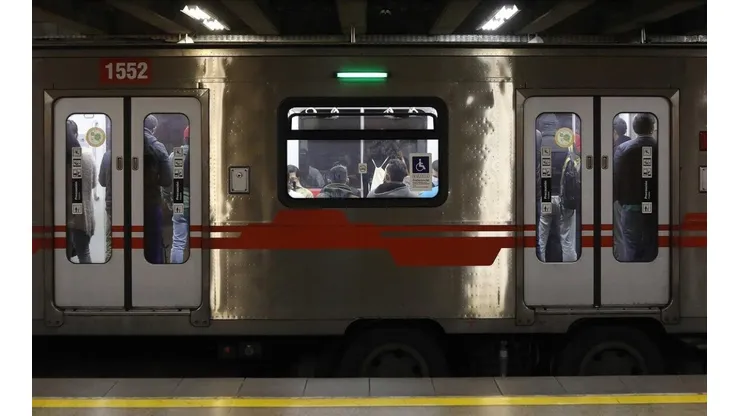 ¿Cuándo se inaugura la nueva Línea 8 del Metro y cuál será su recorrido?