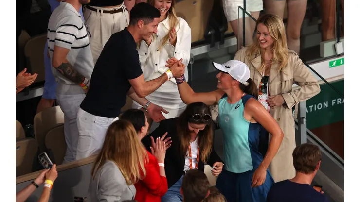 Iga Swiatek celebró su título en Roland Garros con un tal Robert Lewandowski.