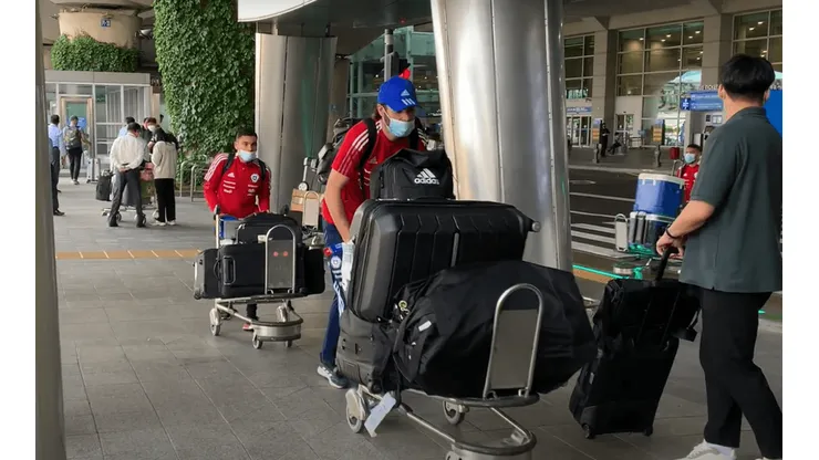 Ben Brereton y la Roja ya están en Corea del Sur para enfrentar a los locales en duelo amistoso.