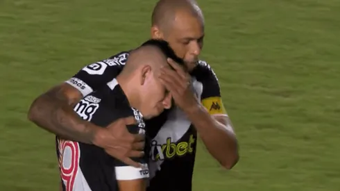Carlos Palacios no aguantó y lloró tras el partido de Vasco da Gama