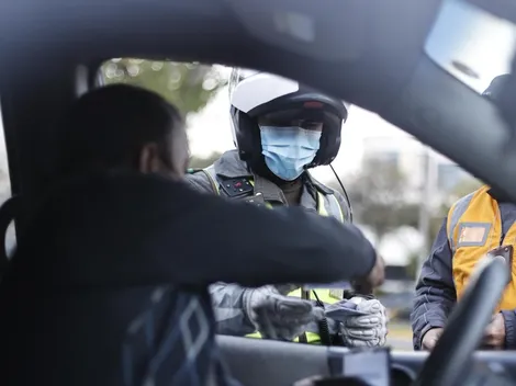 ¿Quiénes tienen restricción vehicular este miércoles 25 de mayo?