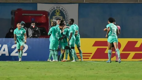 Liga consiguió un gran triunfo en su visita a Antofagasta