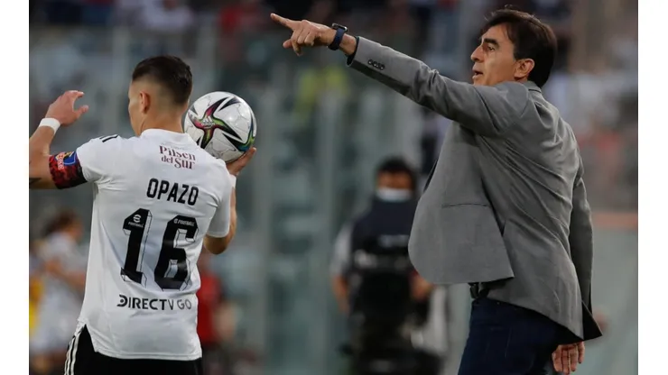 Gustavo Quinteros está tomando fuerza para asumir la banca de Chile