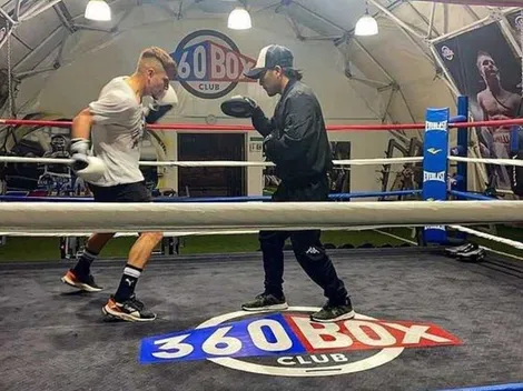No solo brilla en la cancha: Leo Gil luce sus dotes como boxeador