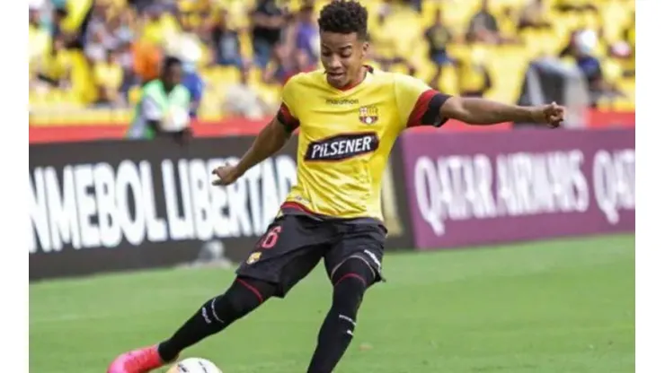 Byron Castillo divide a los hinchas de Barcelona y Emelec en Ecuador