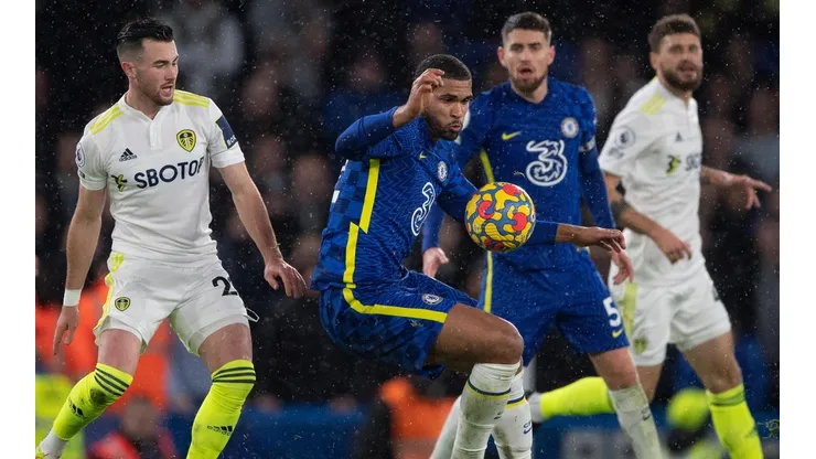 En la primera rueda, el Chelsea superó por 3-2 a un Leeds que todavía estaba con Bielsa en el banco.