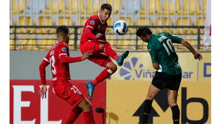 En el duelo disputado en Chile, La Calera derrotó a Banfield por 1-0.